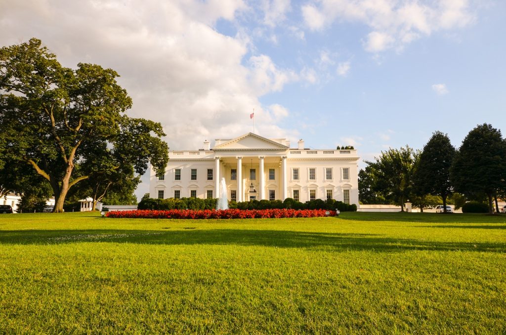 A ide angle view of the White House USA
